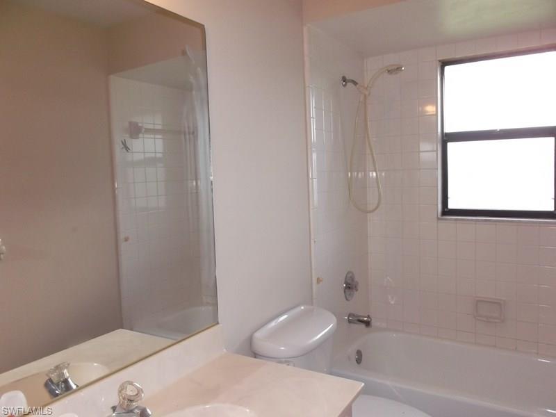 LAURELWOOD - Residential