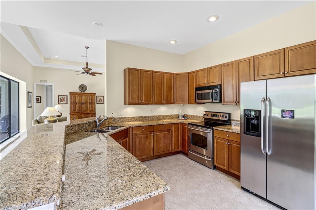 VILLA TUSCANY - Residential