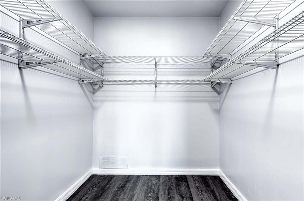 GREENWOOD VILLAGE AT KINGS LAKE - Residential