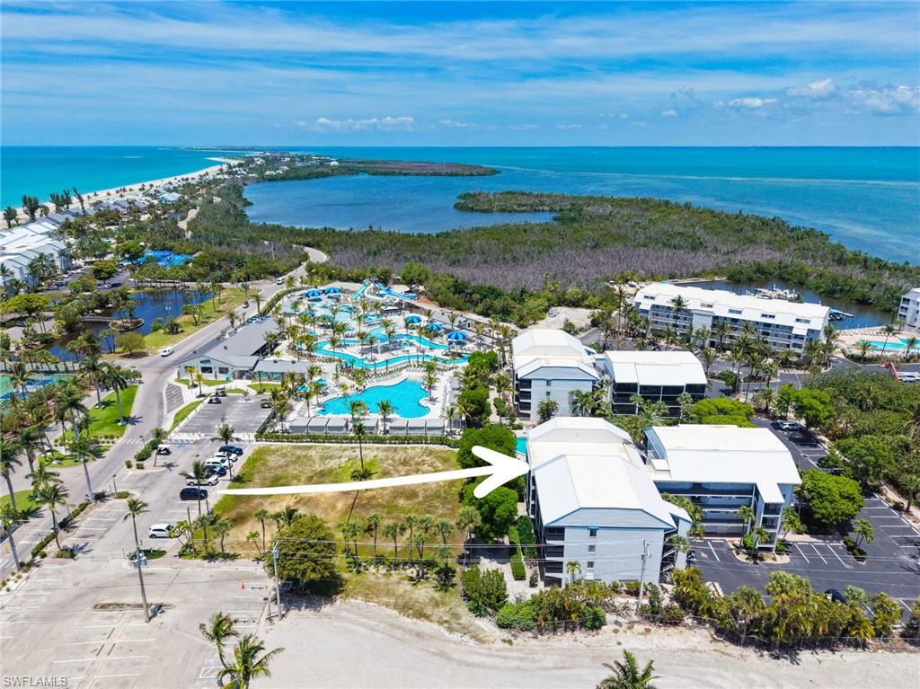 TENNIS VILLAS - Residential