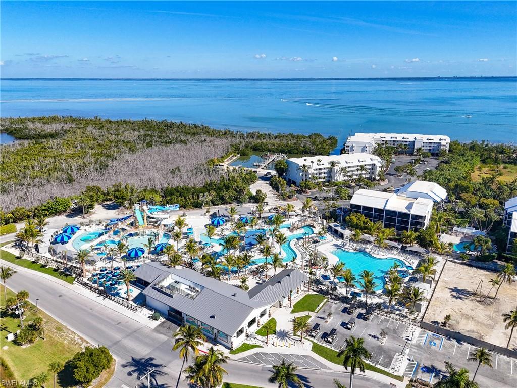 TENNIS VILLAS - Residential