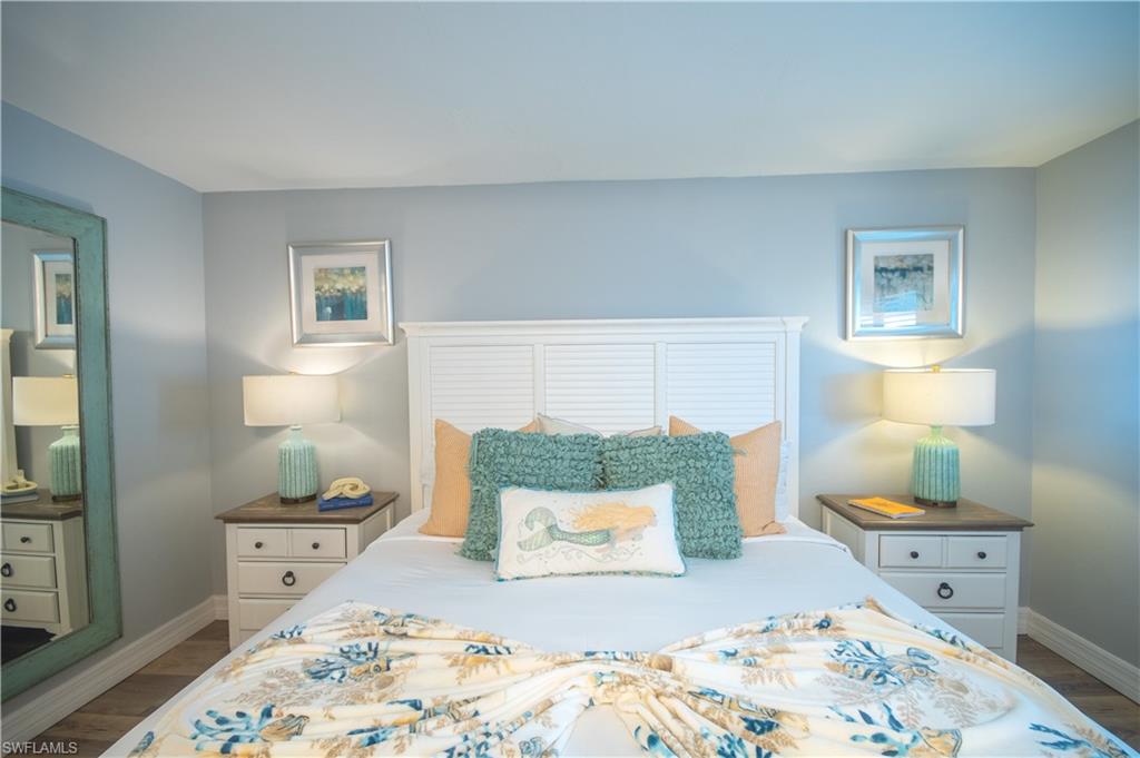 TENNIS VILLAS - Residential