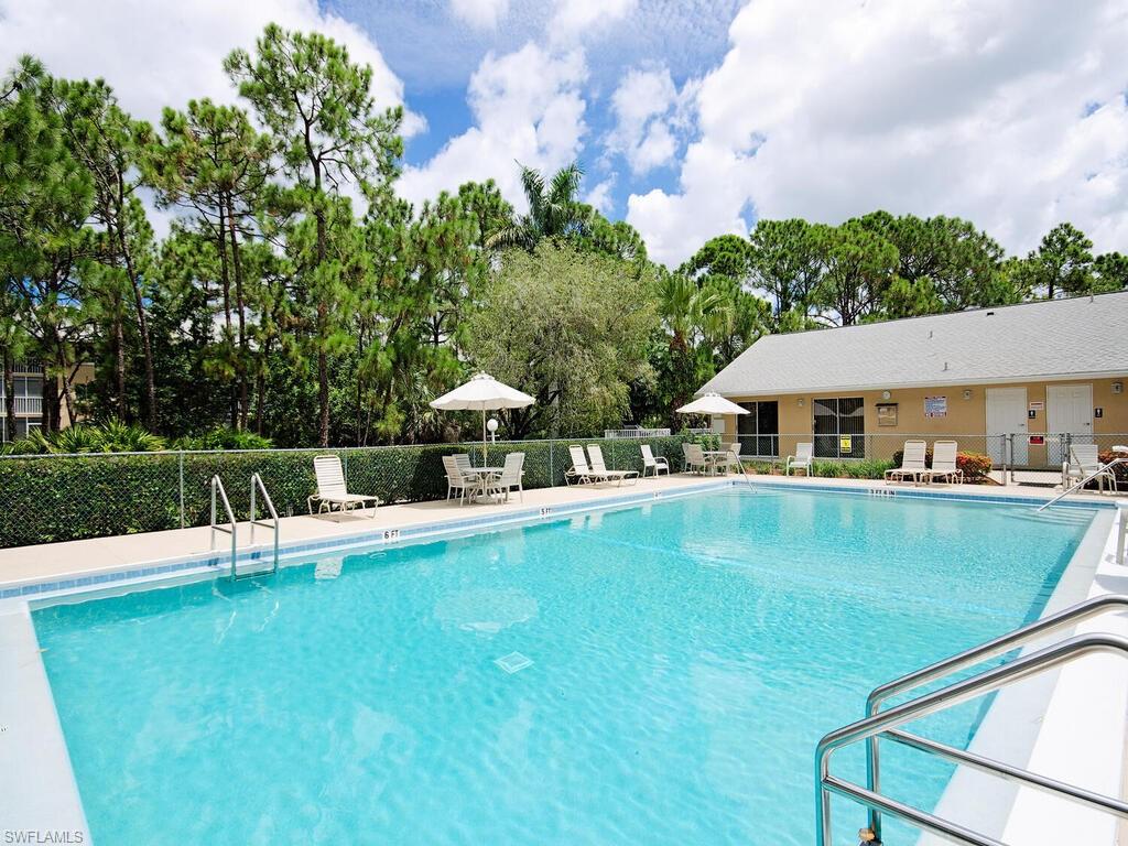 NAPLES SANDPIPER BAY CLUB - Residential