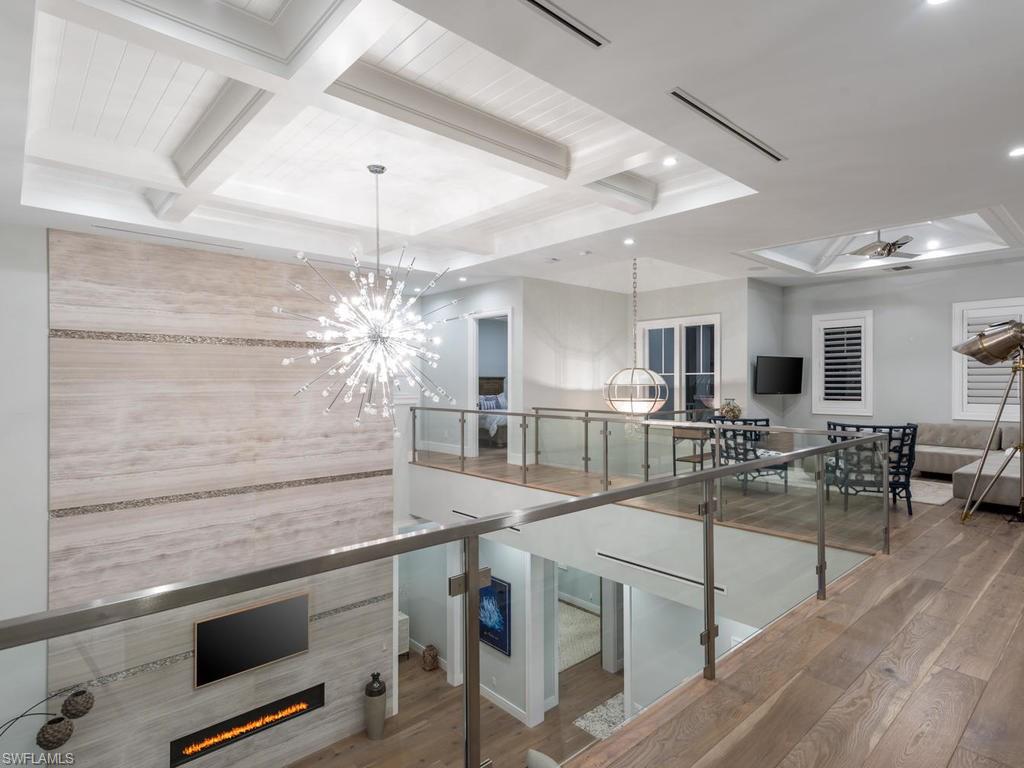 PARK SHORE - Residential