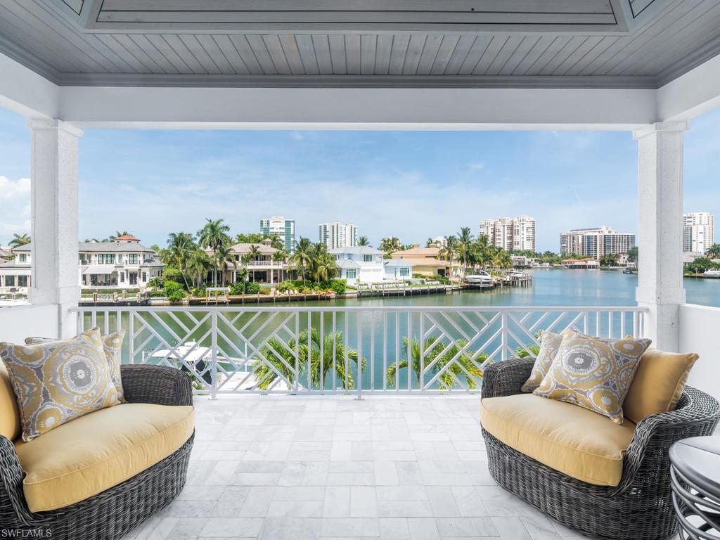 PARK SHORE - Residential