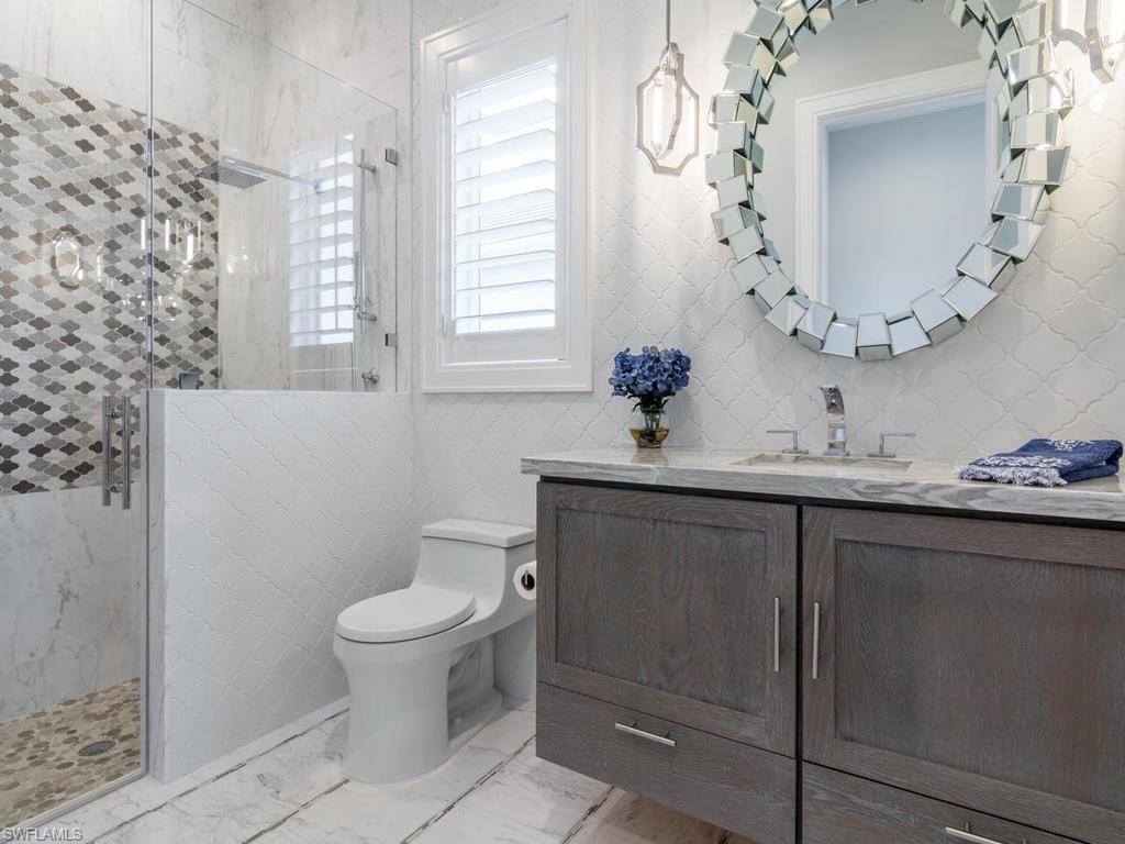 PARK SHORE - Residential