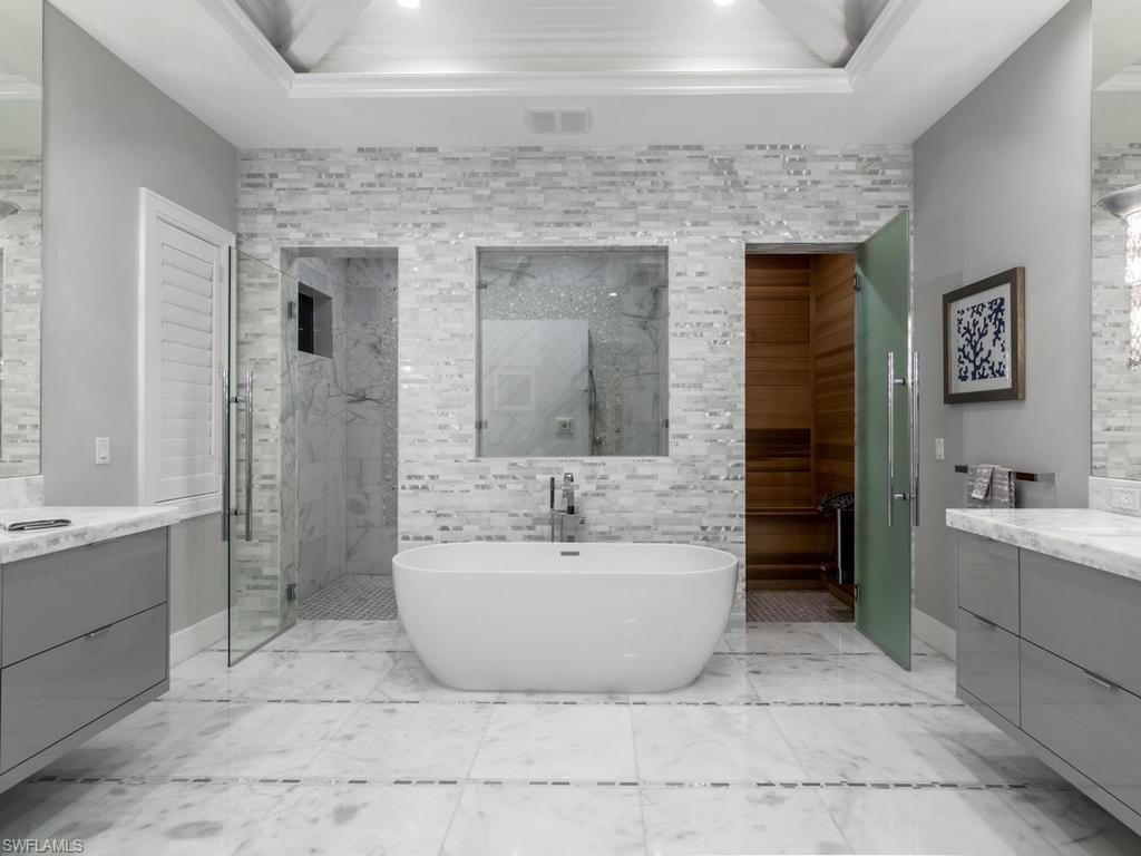 PARK SHORE - Residential