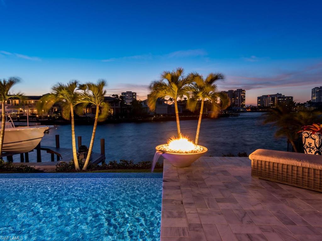 PARK SHORE - Residential