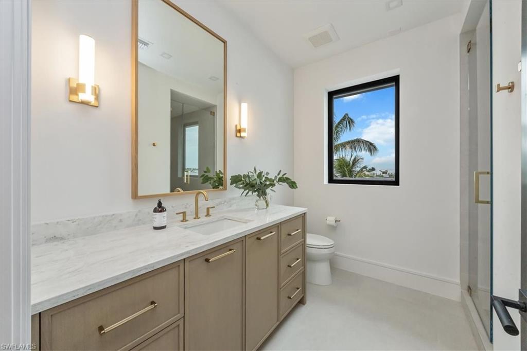 ROYAL HARBOR - Residential