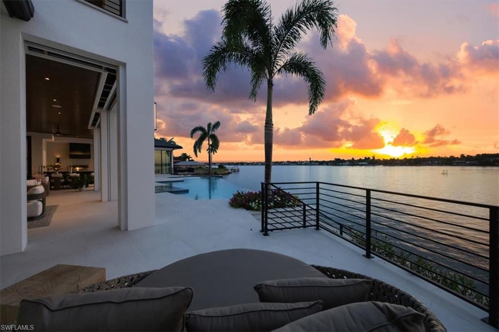 ROYAL HARBOR - Residential