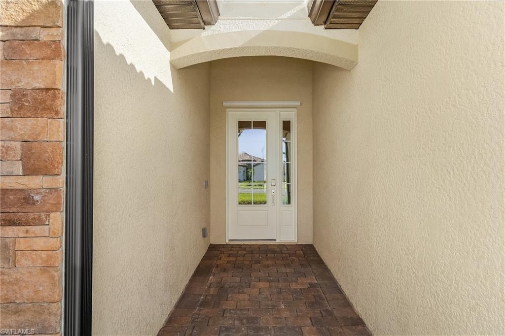 VERDANA VILLAGE - Residential Lease