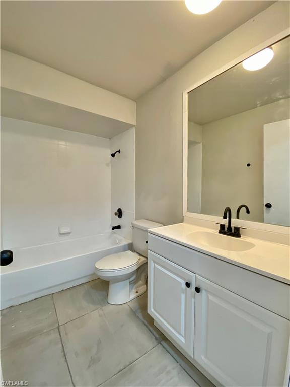 PINE MANOR - Residential Lease