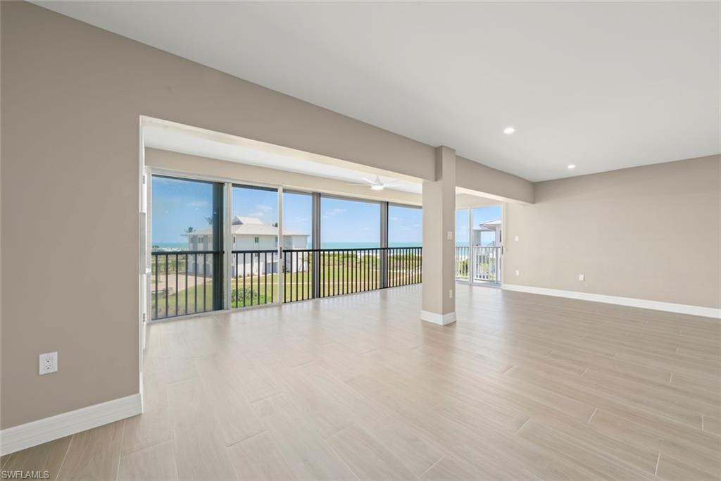 SUNSET SOUTH CONDO - Residential