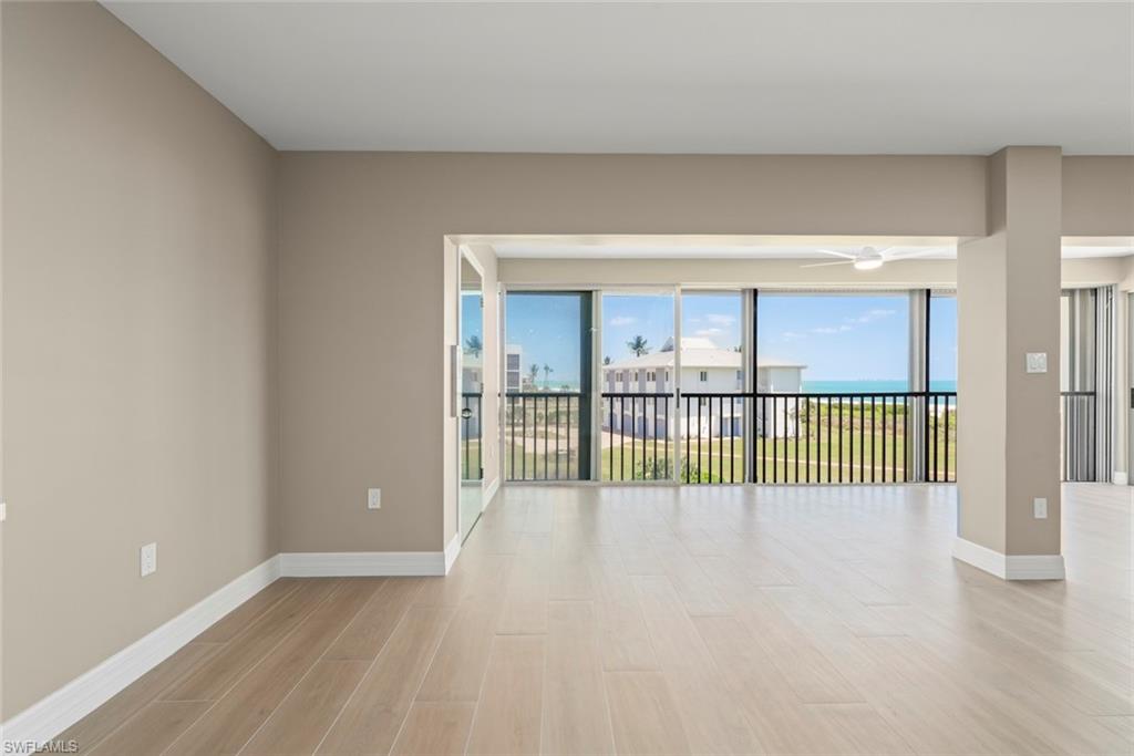 SUNSET SOUTH CONDO - Residential