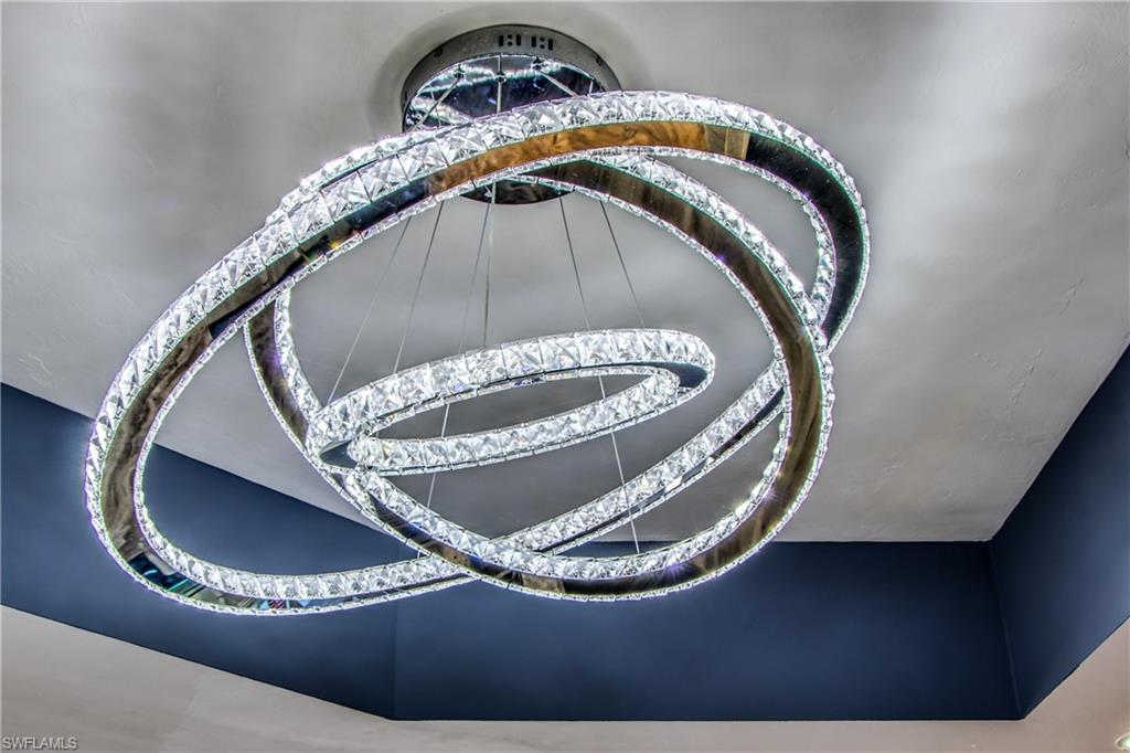 HIGH POINT PLACE - Residential