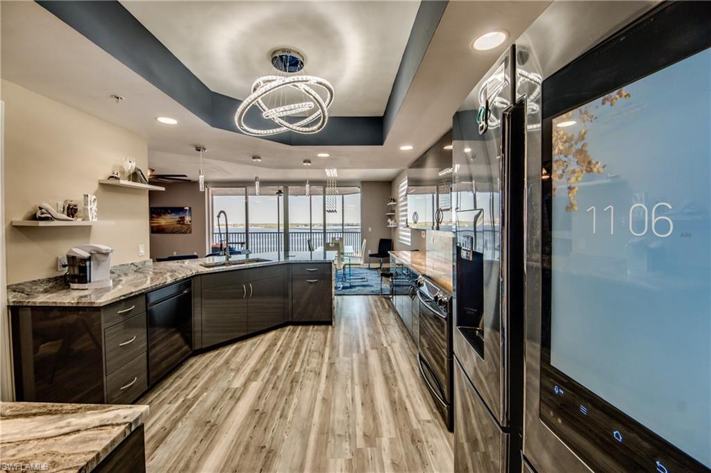 HIGH POINT PLACE - Residential
