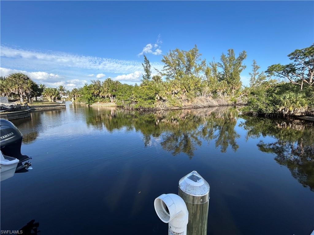 ISLAND COVE OF CAPE CORAL - Residential