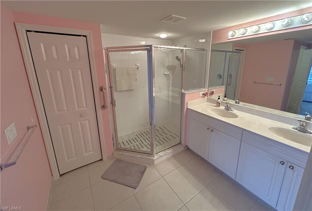 ISLAND COVE OF CAPE CORAL - Residential