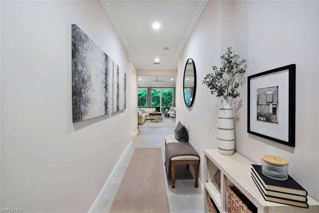 2542 Seychelles DR 702