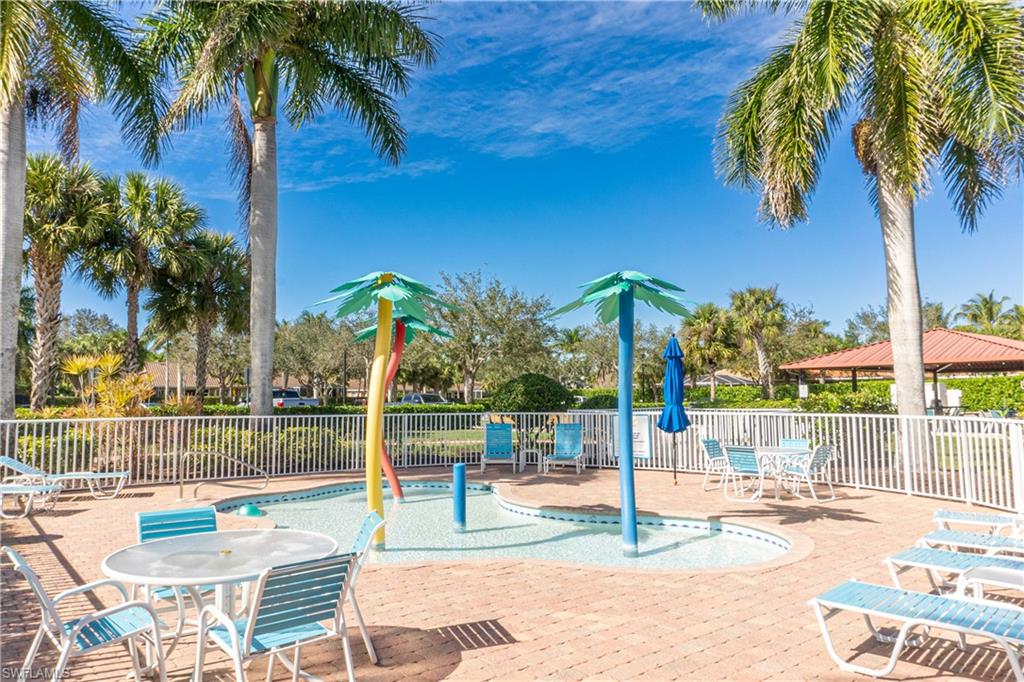 REFLECTION LAKES OF NAPLES - Residential