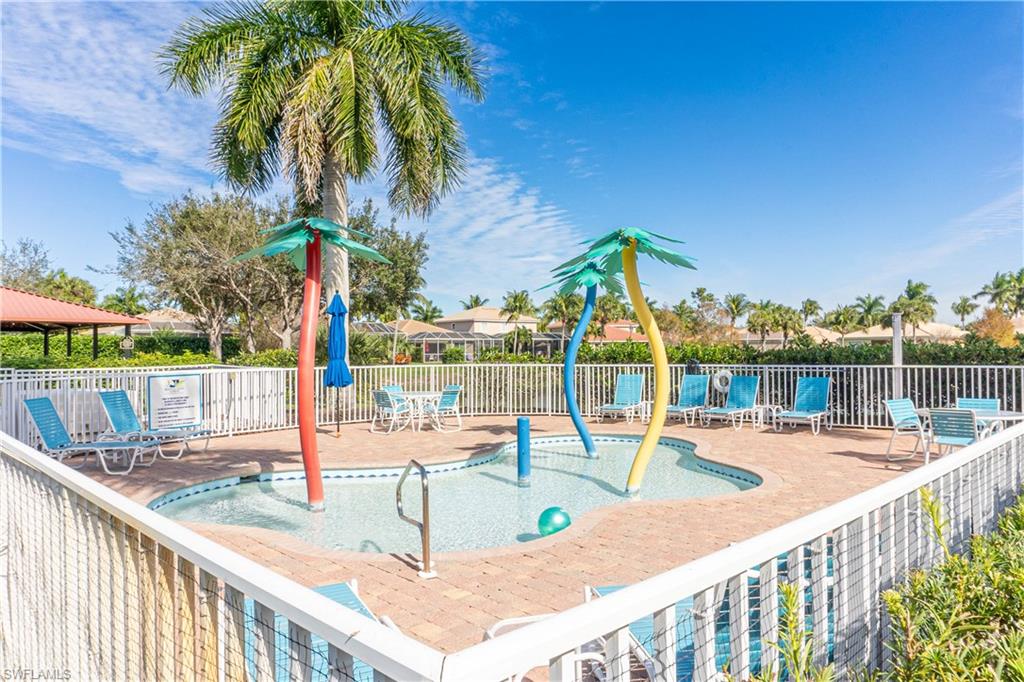 REFLECTION LAKES OF NAPLES - Residential