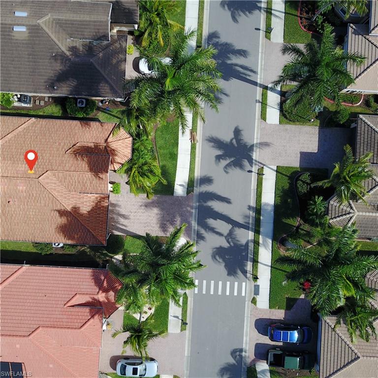 REFLECTION LAKES OF NAPLES - Residential