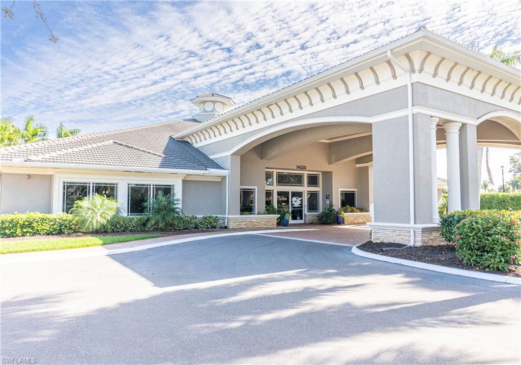 REFLECTION LAKES OF NAPLES - Residential