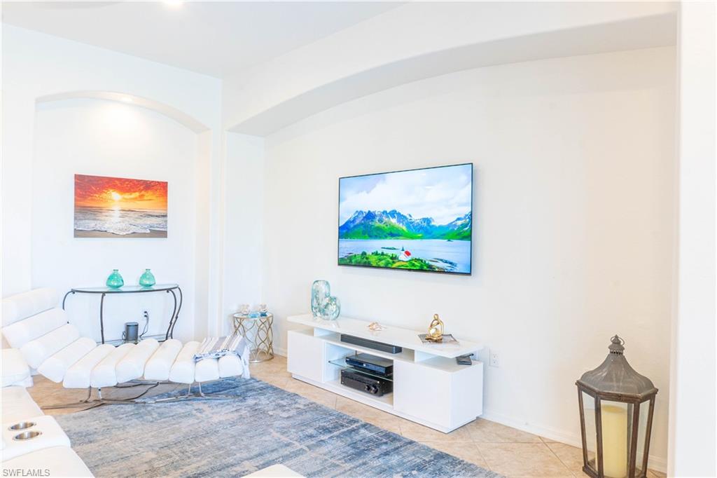 REFLECTION LAKES OF NAPLES - Residential