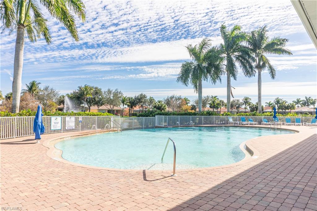 REFLECTION LAKES OF NAPLES - Residential