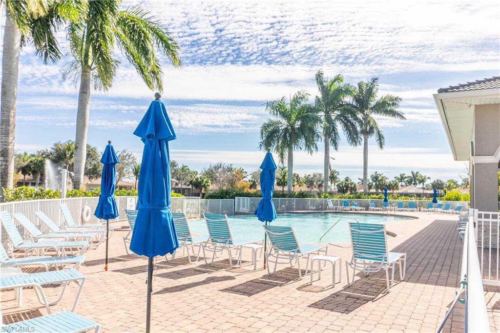 REFLECTION LAKES OF NAPLES - Residential