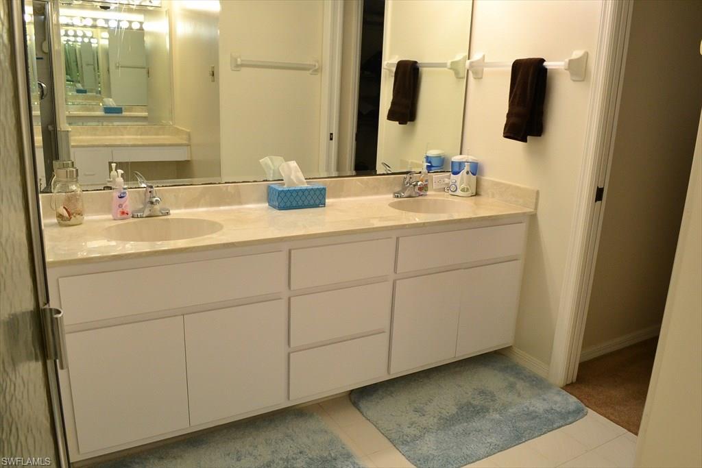 COMMODORE CONDO - Residential