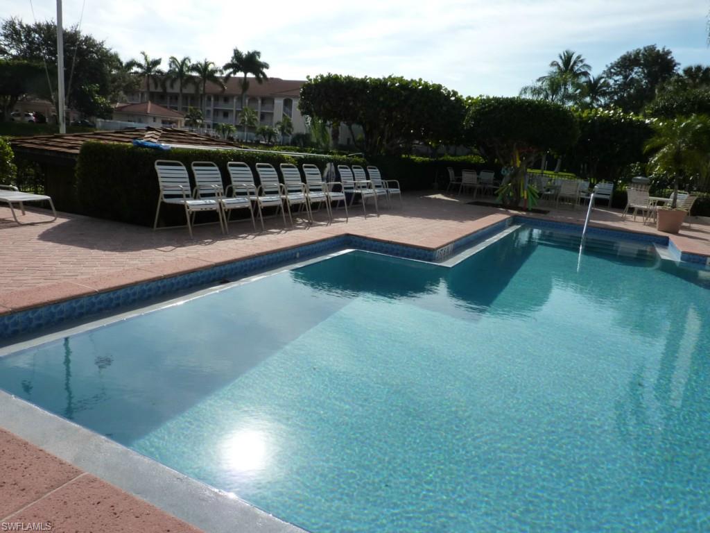 STEAMBOAT BEND - Residential