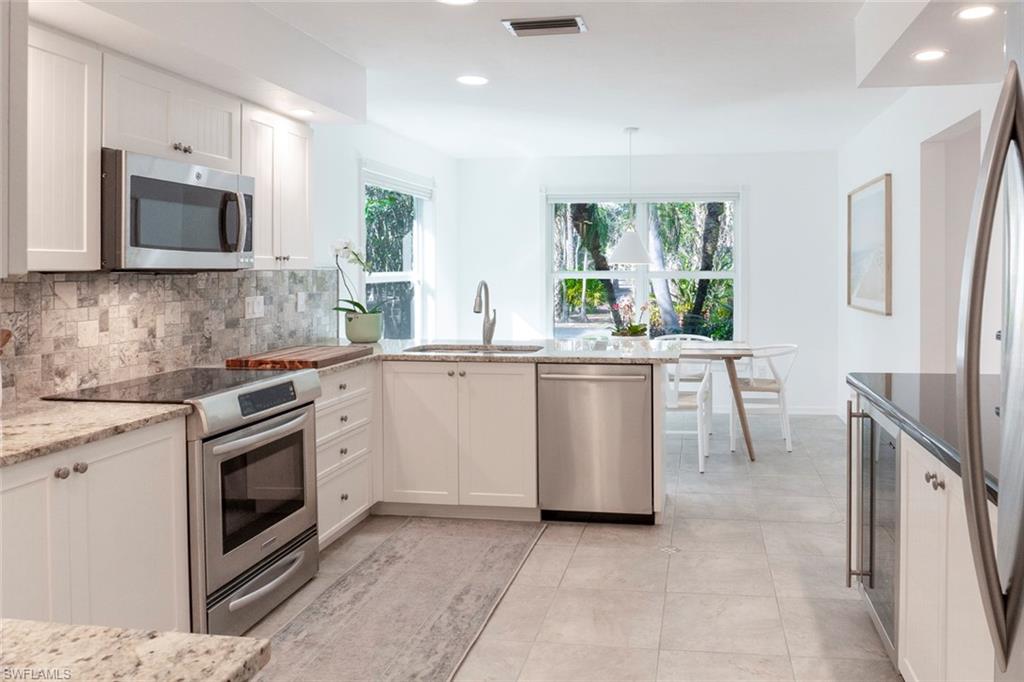 GOLDEN GATE ESTATES - Residential Lease