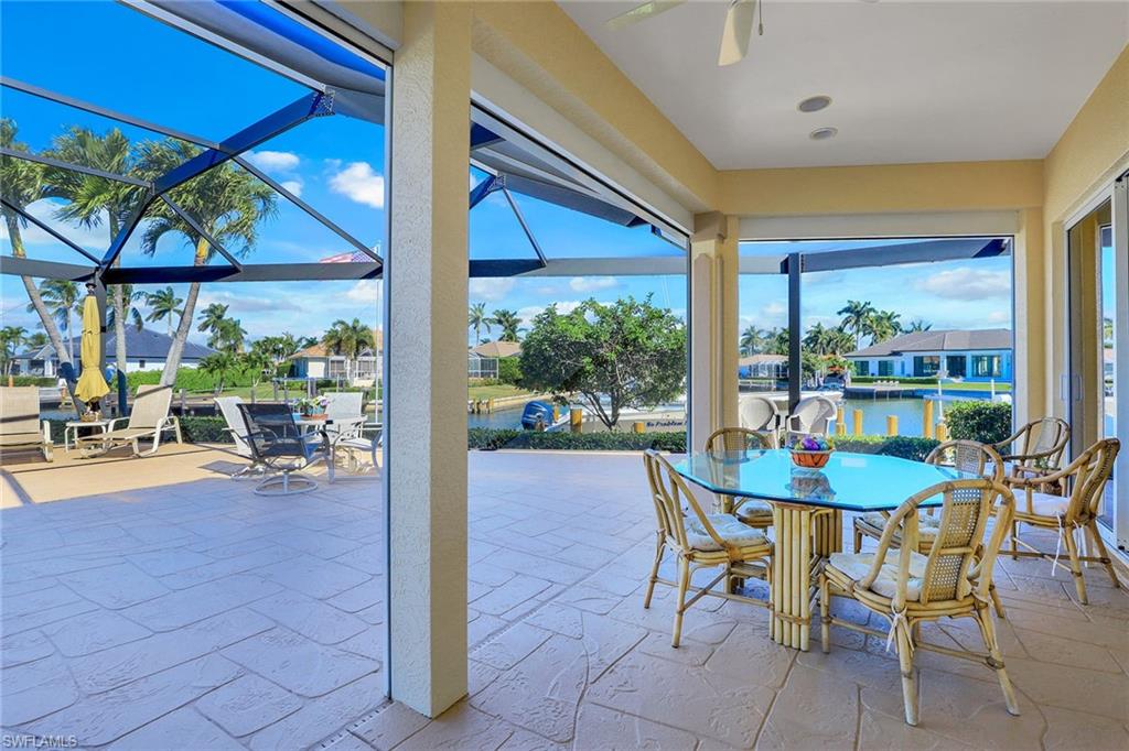 MARCO BEACH - Residential