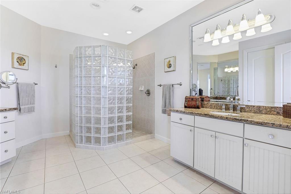 MARCO BEACH - Residential