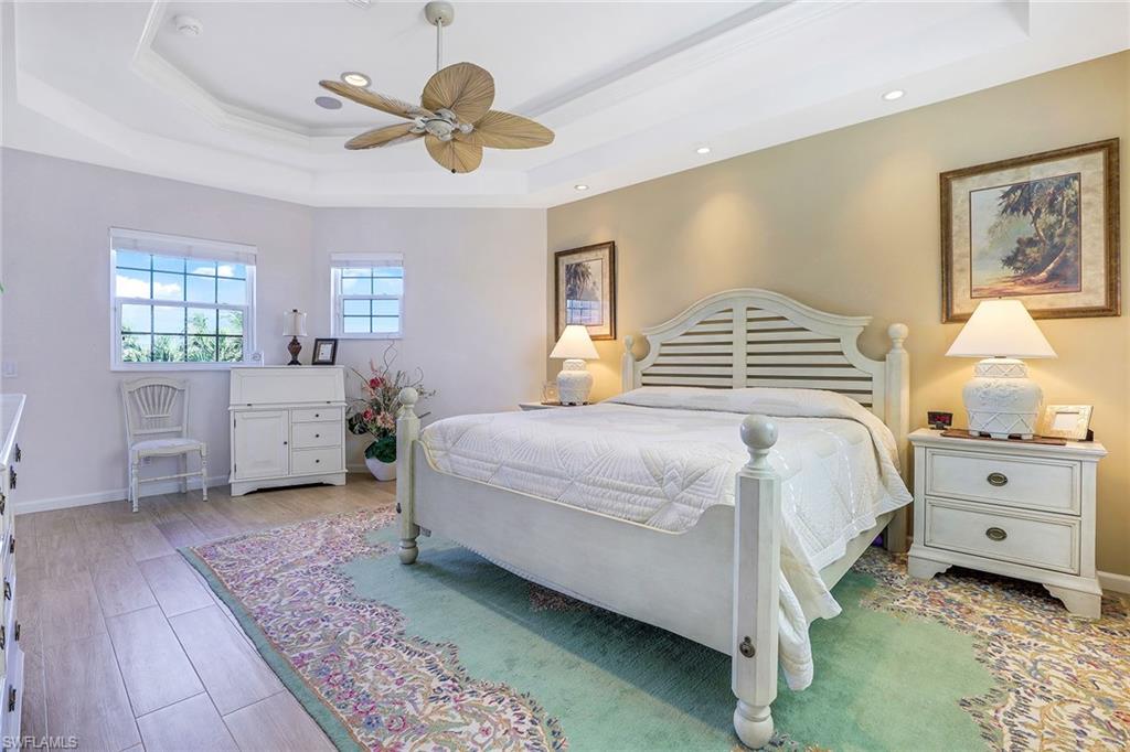 MARCO BEACH - Residential