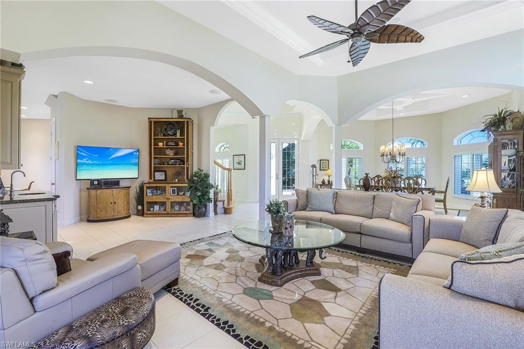 MARCO BEACH - Residential