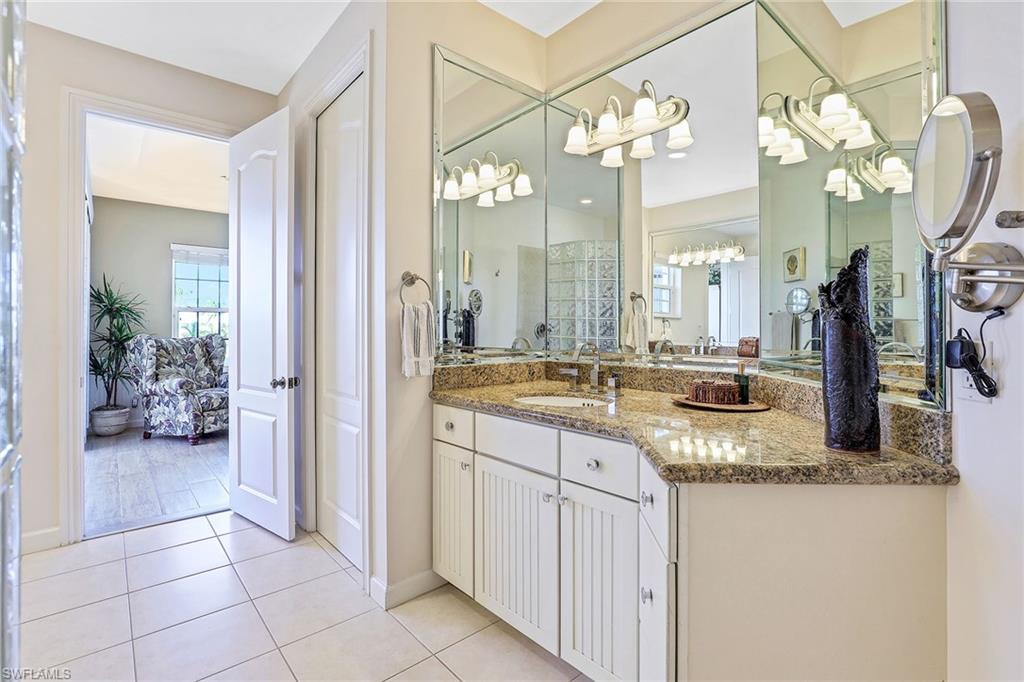 MARCO BEACH - Residential