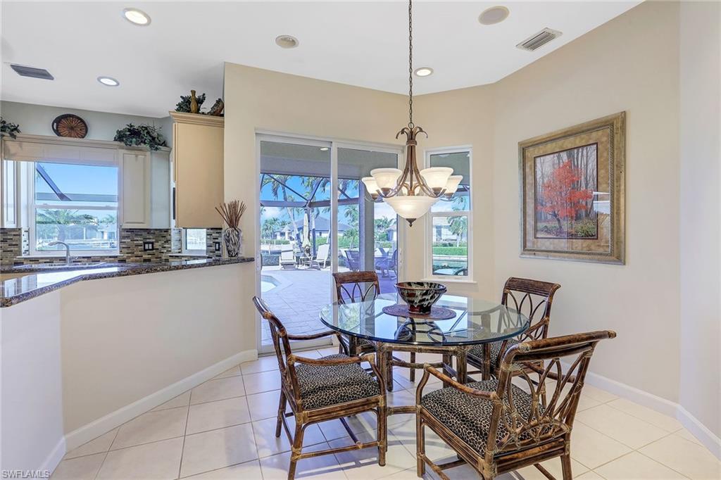 MARCO BEACH - Residential