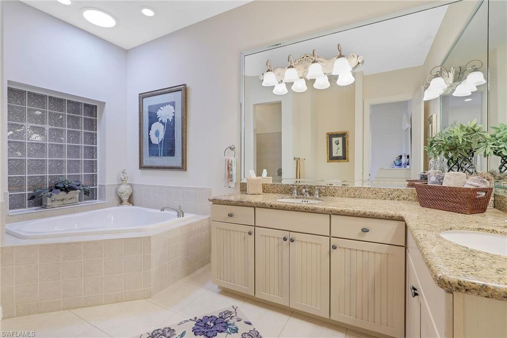 MARCO BEACH - Residential