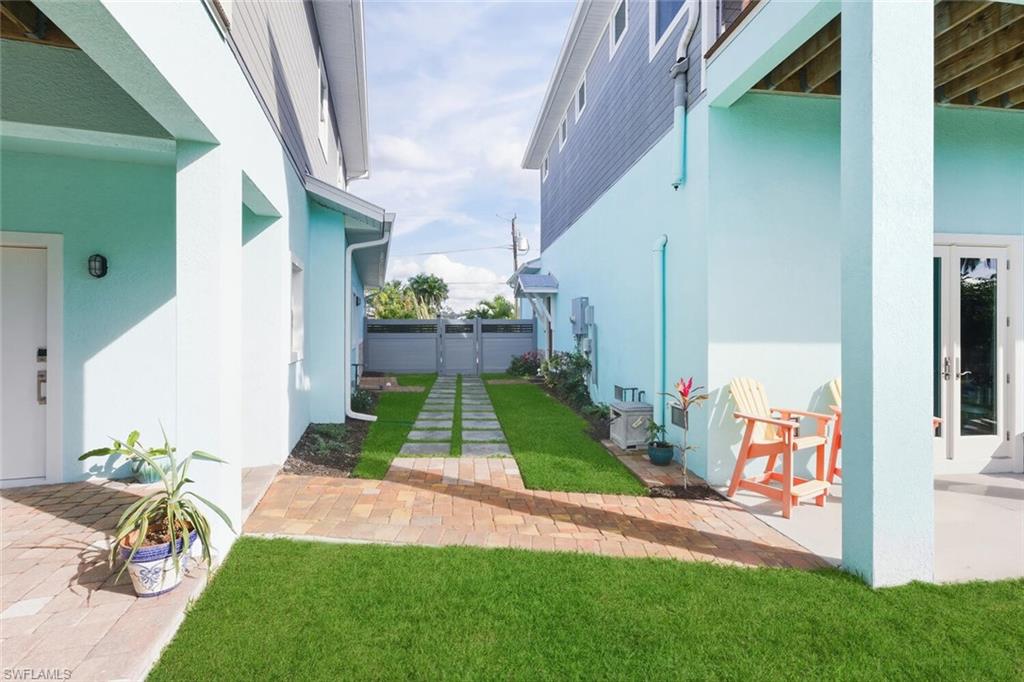 BONITA FARMS - Residential