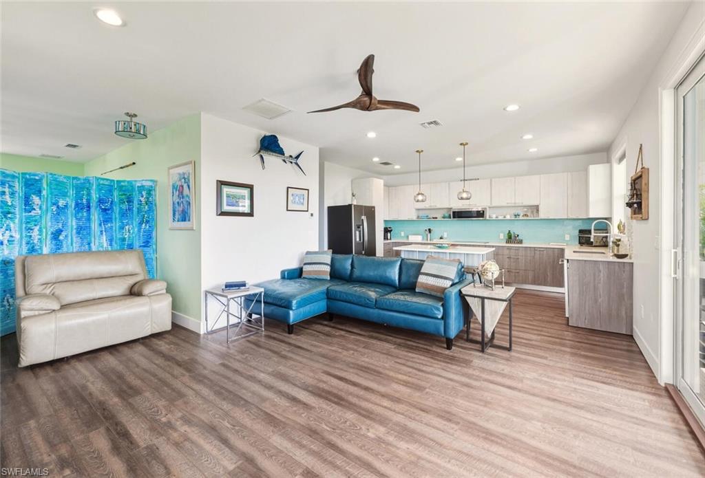 BONITA FARMS - Residential