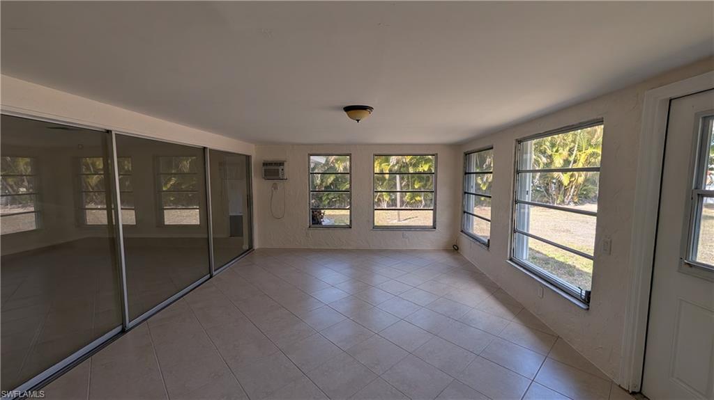 TANGLEWOOD - Residential