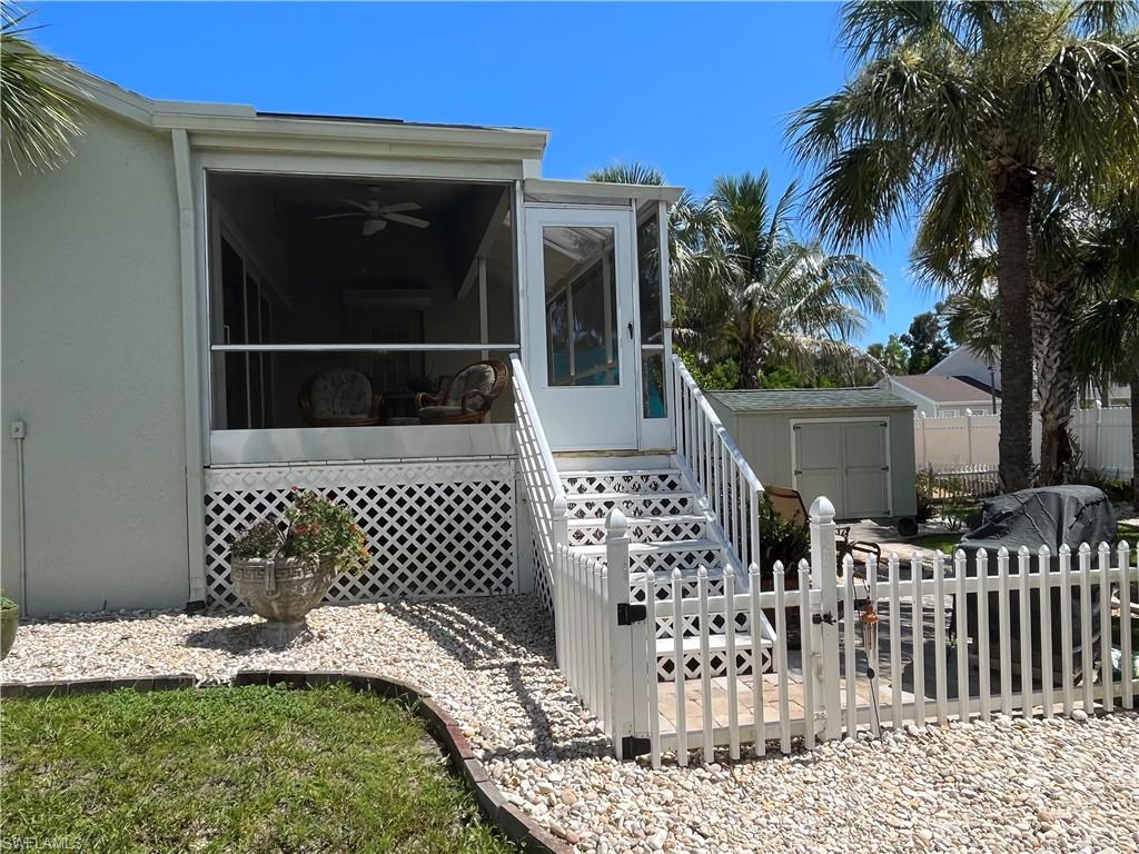 ISLAND PARK WOODS - Residential