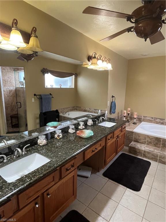 ISLAND PARK WOODS - Residential