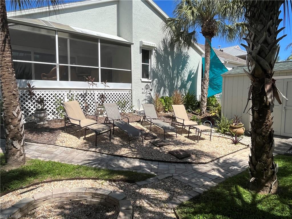 ISLAND PARK WOODS - Residential