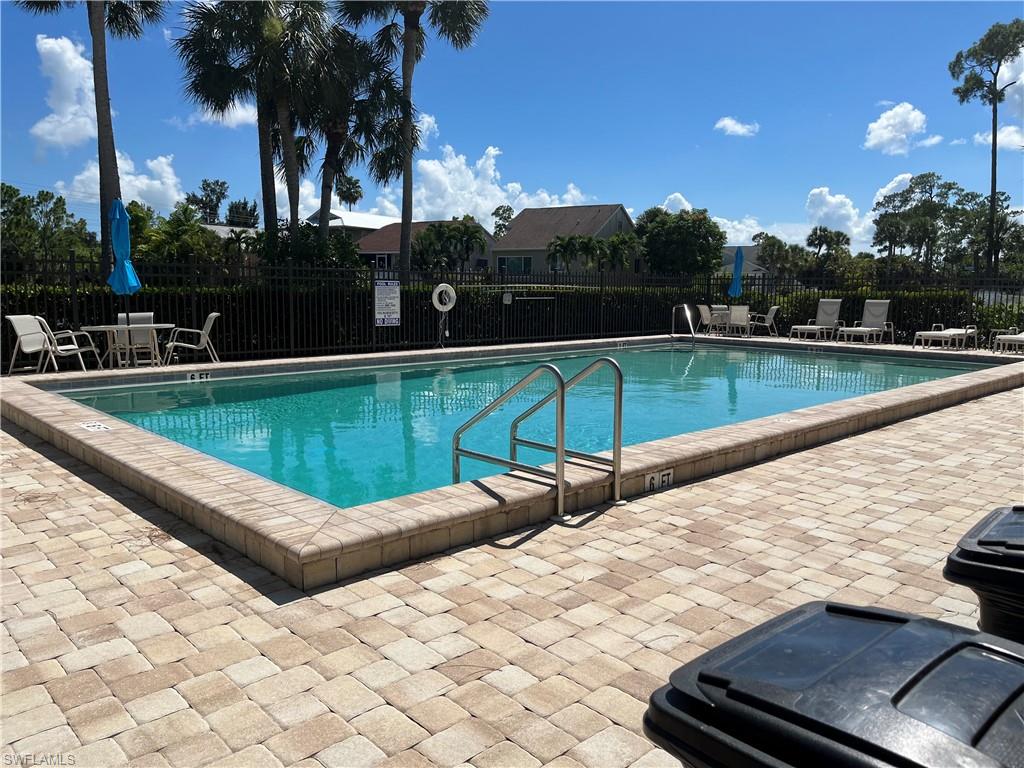 ISLAND PARK WOODS - Residential