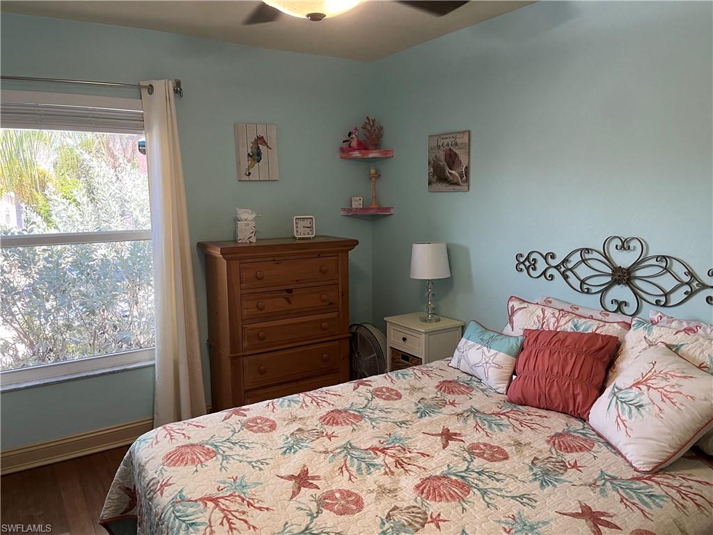 ISLAND PARK WOODS - Residential