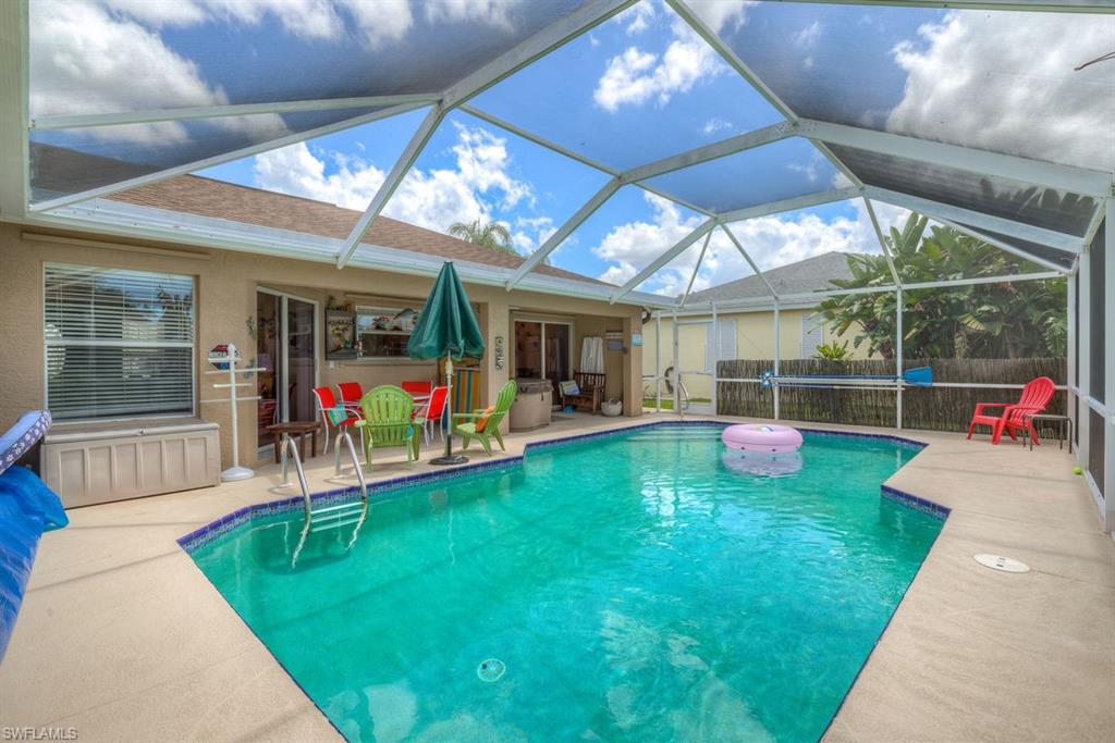 VILLAGES AT COUNTRY CREEK - Residential