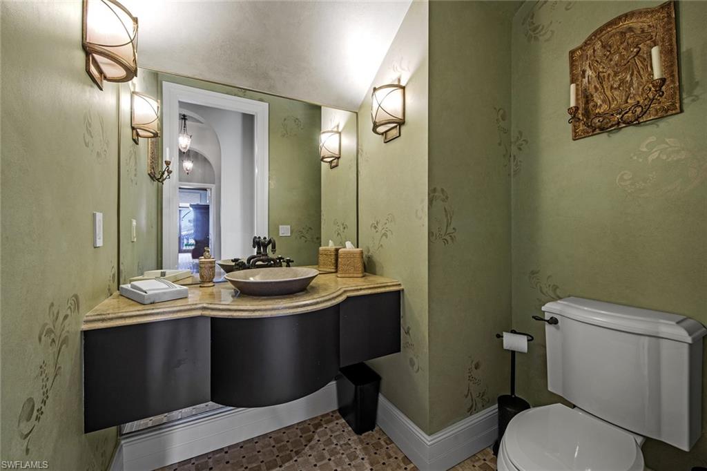 QUAIL WEST - Residential